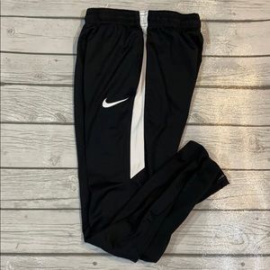 Nike kids joggers